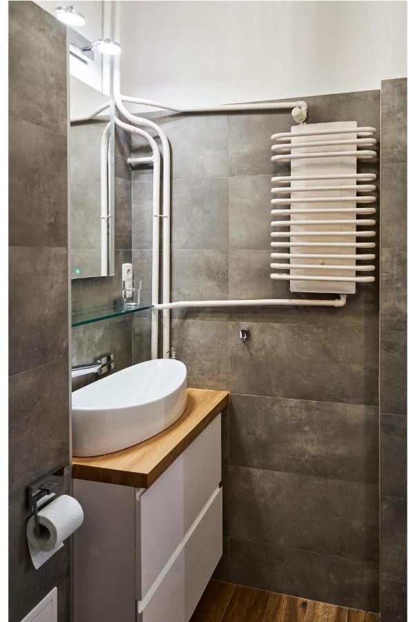 Kredytowa Warsaw Apartment ภายนอก รูปภาพ