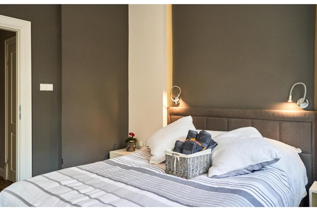Kredytowa Warsaw Apartment ภายนอก รูปภาพ