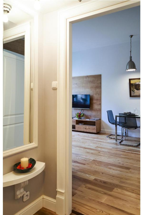 Kredytowa Warsaw Apartment ภายนอก รูปภาพ
